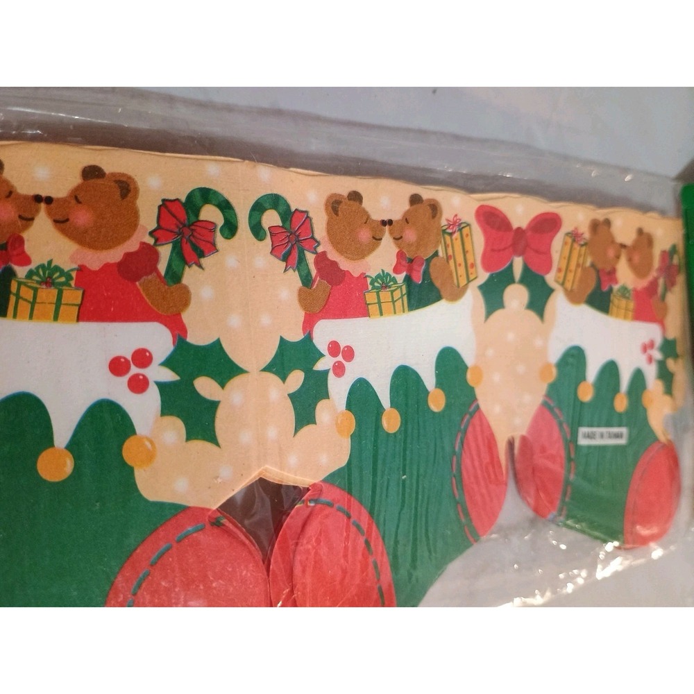 Vintage Paper Garland 9FT‎ Joy Bright NEW in package Teddy Bear Stockings